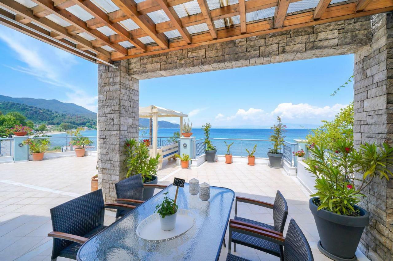 Lina'S Sea View Apartments 리메나스 외부 사진